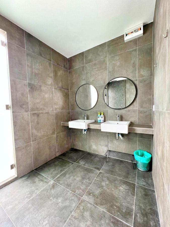 Ezu Isle Langkawi Pool Villa Pantai Cenang  Exteriör bild