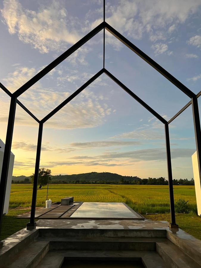 Ezu Isle Langkawi Pool Villa Pantai Cenang  Exteriör bild