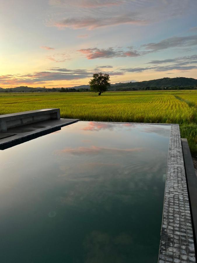 Ezu Isle Langkawi Pool Villa Pantai Cenang  Exteriör bild