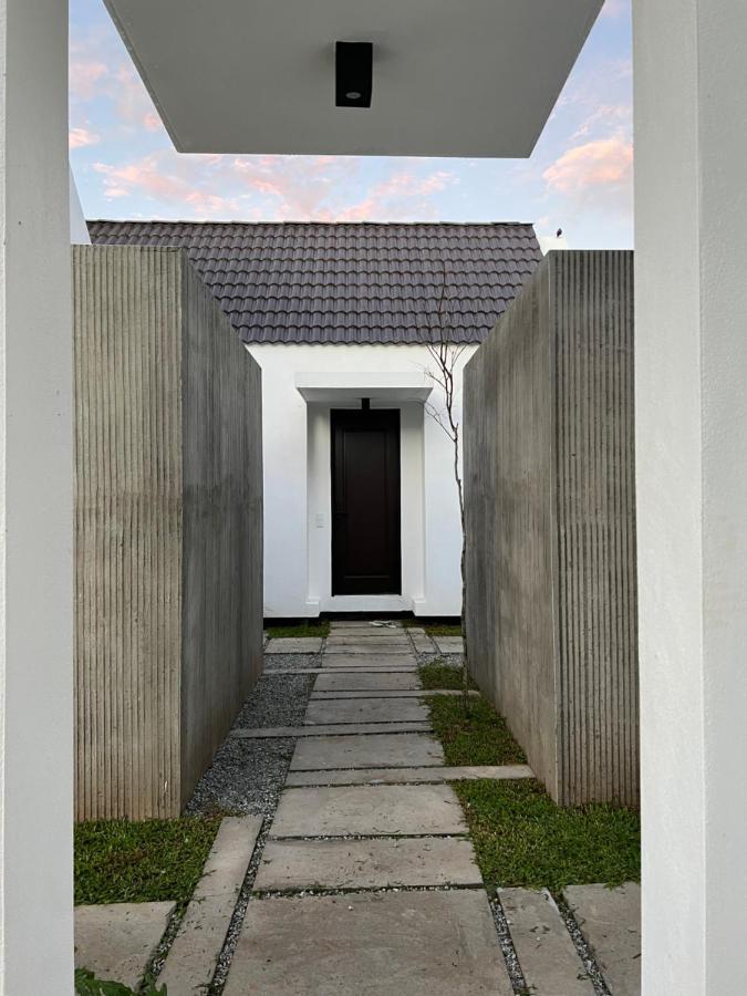 Ezu Isle Langkawi Pool Villa Pantai Cenang  Exteriör bild