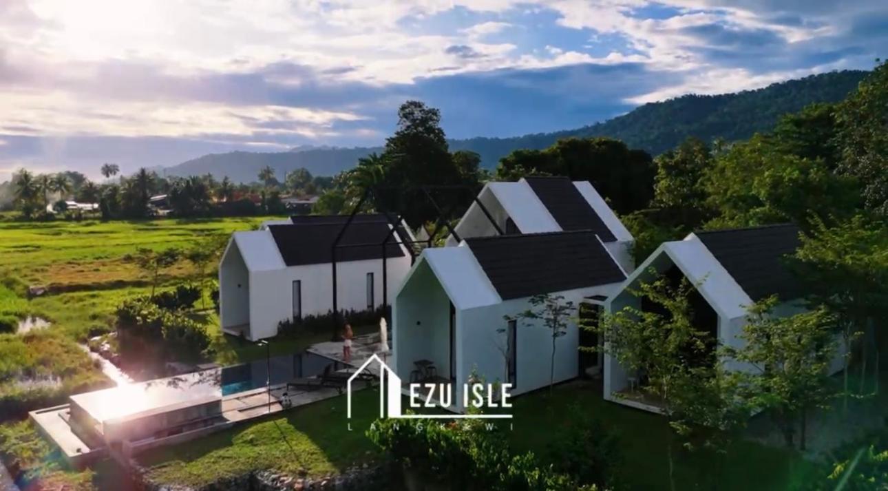 Ezu Isle Langkawi Pool Villa Pantai Cenang  Exteriör bild