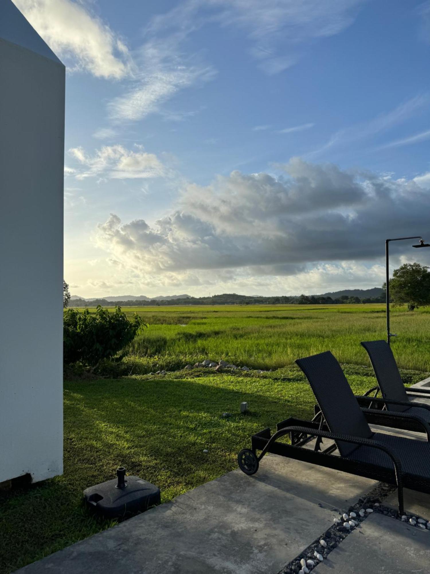 Ezu Isle Langkawi Pool Villa Pantai Cenang  Exteriör bild