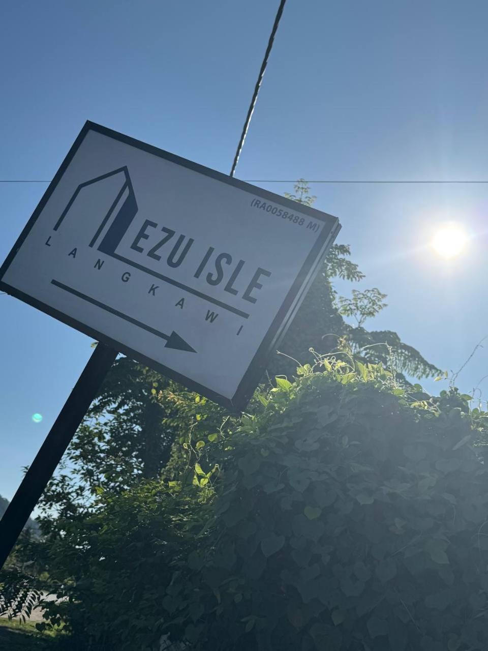 Ezu Isle Langkawi Pool Villa Pantai Cenang  Exteriör bild